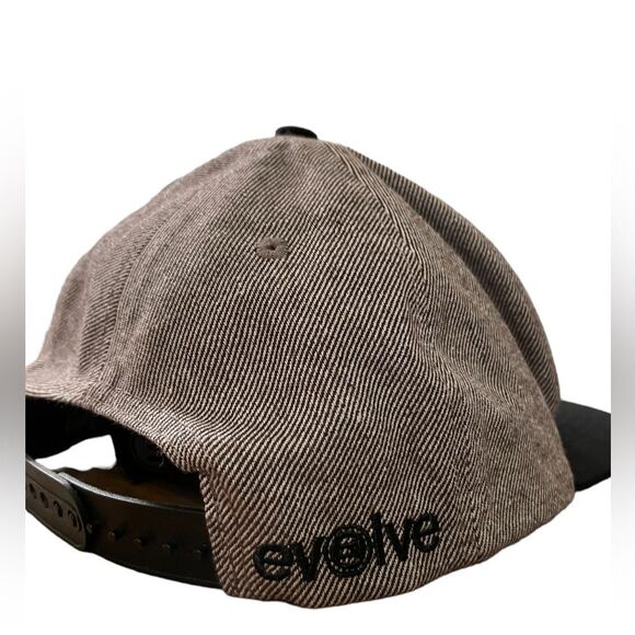 Evolve Skateboard Hat   - Picture 4 of 5